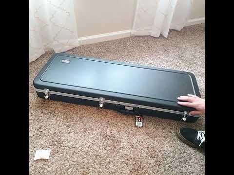 Gator GC Electric - A Deluxe ABS Molded (Double cut-away) review and fit test