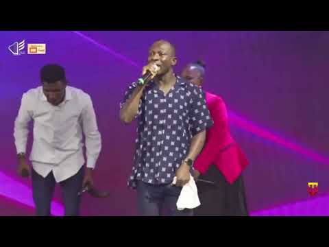 Tee Worship POWERFUL Worship Experience at 12Hours Prayer Charge with @LawrenceOyor