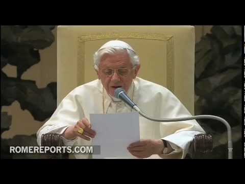 Papa explica cómo nos enseña a rezar el libro del Apocalipsis 