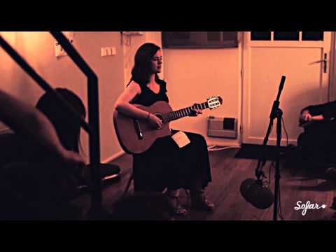 Siobhan Wilson - Message In A Bottle (The Police cover) | Sofar Paris