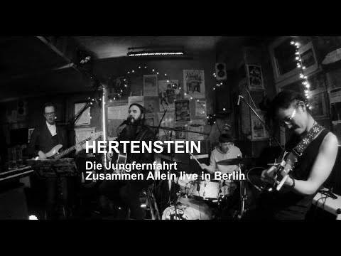 HERTENSTEIN - Zusammen Allein - aus Die Jungfernfahrt live im PeppiGuggenheim, Berlin-Neukölln