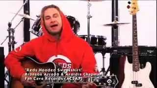 Bronson Arroyo and Aroldis Chapman singing Cincinnati Reds