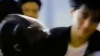 [問卦] 還好光陽機車廣告不是在火鍋店約會