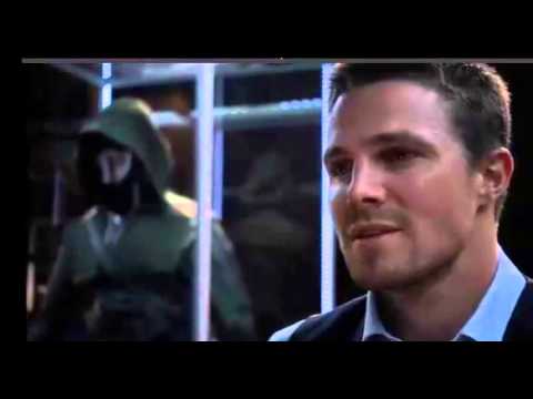 Arrow 2x01 - Oliver becomes the Arrow