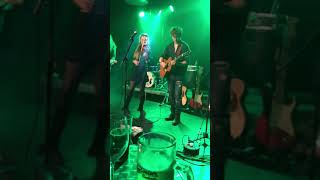 CoCo &amp; The Butterfields- Five Bells