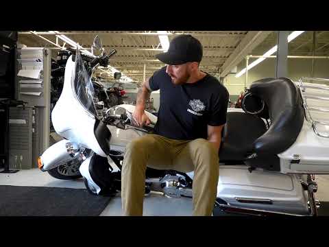 How to Lift a Harley-Davidson Touring Motorcycle