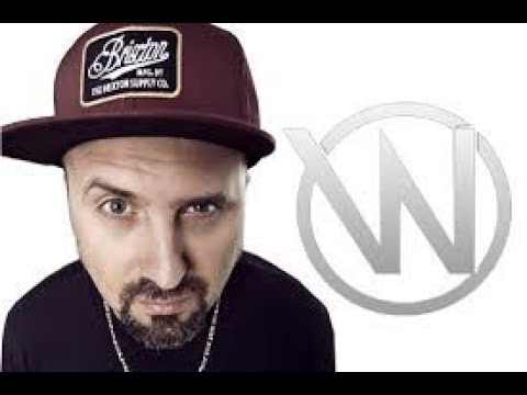 Wenderland - Lo Zoo di 105 - Gerry Scotty vs Bestemmiaman