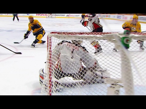 Sissons snaps one past Bernier, Bridgestone Arena erupts again