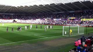 preview picture of video 'Swansea City: Jonjo Shelvey Penalty vs Everton'