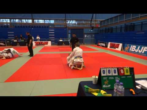 London Int Open 2014 H -88,3kg Emil Larsson ÖJK - James Webb, Carlsson Gracie Team (Essex)