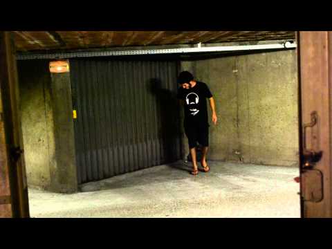 LA CAVE A FREESTYLE EPISODE#7 YOUSS MC