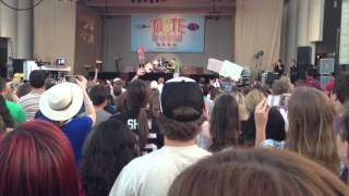 Fun. - All Alright (Double Encore Performance at the Taste of Chicago, 7/10/2013)