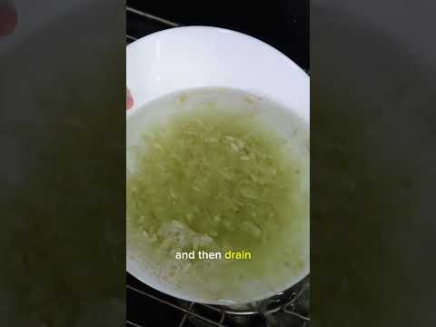 How to save cucumber seeds. #cucumber #seeds #saving #garden #gardening #veggiegarden #veggiegarden