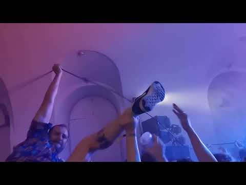 FRANZ FUEXE live Popfest Wien /3 #stagediving