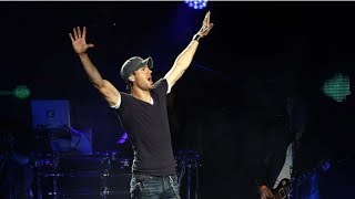 Enrique Iglesias - Ritmo Total - (LIVE) (en vivo)