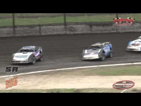 2014 National Super Sedan Series Rd 5 - Heat 4