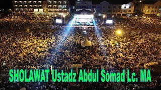 Download lagu Sholawat Ustadz Abdul Somad Lc MA... mp3