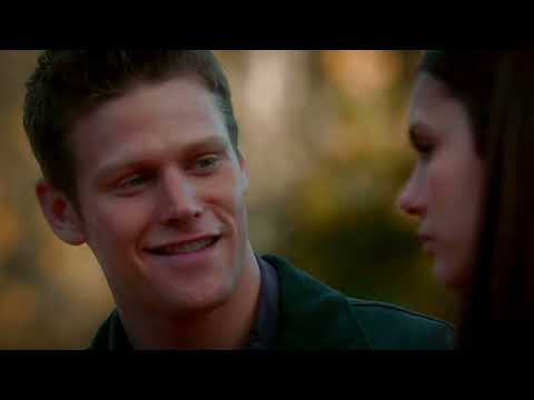 Between by Courrier - The Vampire Diaries 3x11 Music Scene