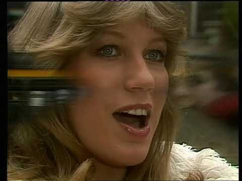 Maggie MacNeal - Amsterdam