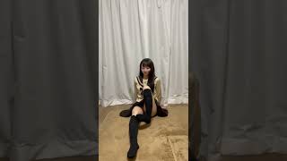 靴下ぬぎぬぎチャレンジ！思わず笑顔になる瞬間をお届け【必見】