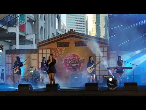 VID 5751 Melonpan  - " ตุ๊กตาไล่ฝน "   J-TRENDS in TOWN  @ centralwOrld