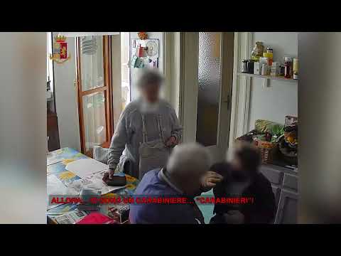 finti carabinieri e una donna anziana la vittima