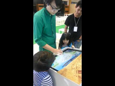 Sharing Wall with Cutto Lipta