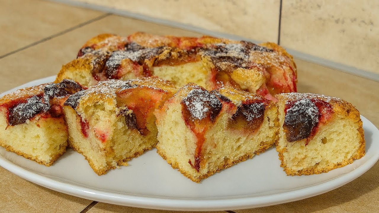 Puszyste Ciasto ze Śliwkami – najlepszy domowy przepis!