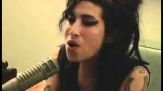 Amy Winehouse Valerie Live