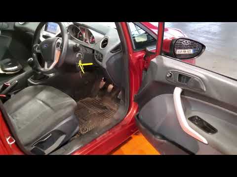 Ford Fiesta 1.4tdci 68 PS Titanium - Image 2