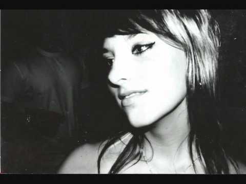 Gorillaz vs Bel Amour - Gorillaz vs Kosheen (Mashup by DJ Sandstorm)