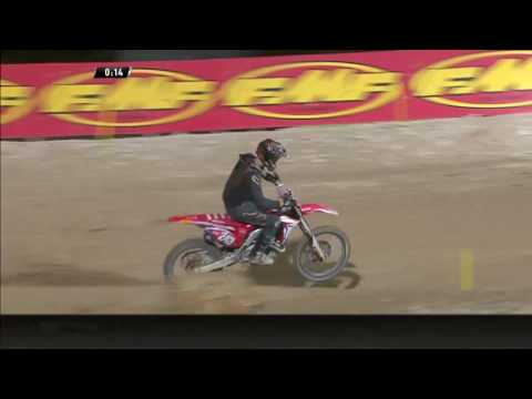2017 MXGP of Qatar MXGP race 1 Bobryshev &  Gajser battle