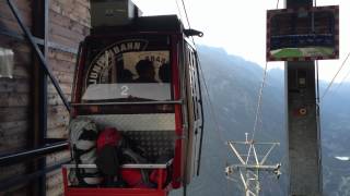 preview picture of video 'Gondola arriving Jungu, Switzerland'