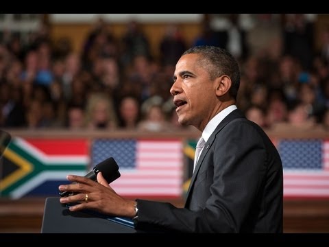 ケープタウン大学で講演するオバマ大統領 (President Obama Speaks at the University of Cape Town)