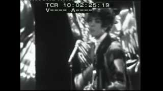 Pink floyd - See Emily Play (06.07.1967 Top of the Pops, BBC TV, Londres, Angleterre)