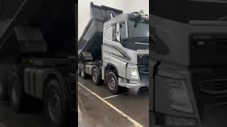 Camion-benne Volvo FH 540 *8x4 *1 x Owner *AXLE LIFT *RETARDER à vendre - Image 4 | Autoline CI Camion-benne Volvo FH 540 *8x4 *1 x Owner *AXLE LIFT *RETARDER | Image 4 - Autoline