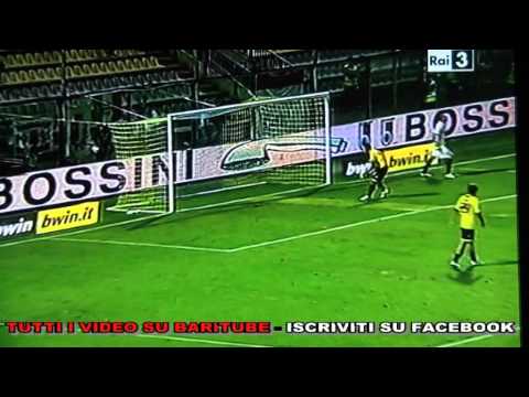 MODENA - BARI 0-1 DE FALCO GOAL 30 08 2011.mpg