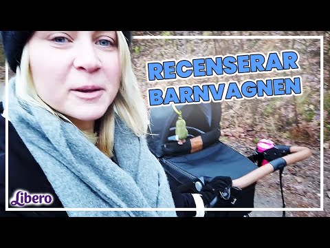 Recenserar barnvagn & visar simhud - Theodora Larsson