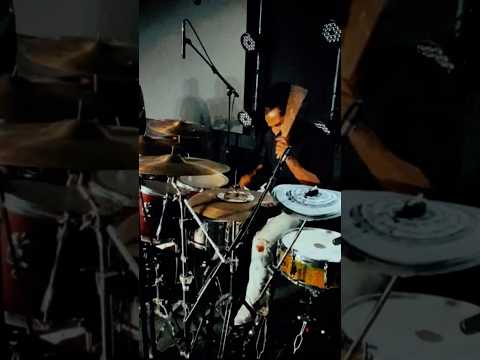 🔥 Tua presença vale mais 🔥.      #drums #drumcam #worshipdrummer #bateria #baterista #music