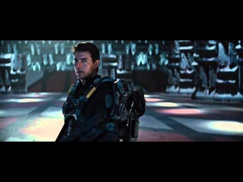 Edge of Tomorrow - Official Trailer
