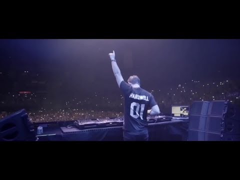 Hardwell - Spaceman Vs Supa Dupa Fly (Intro Bringing The Madness 2017)
