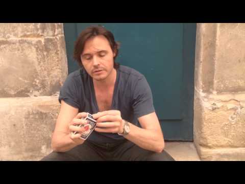 David Stone's Zenith - Street Performance in Paris -