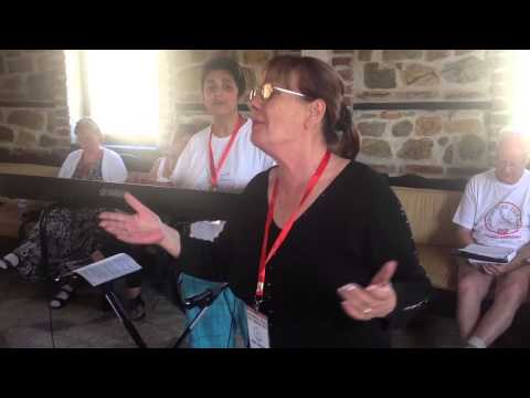 Atina Apostolova - Davaj Me Mila Mamo