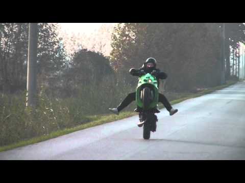 Leva con Phantom Athena Racing