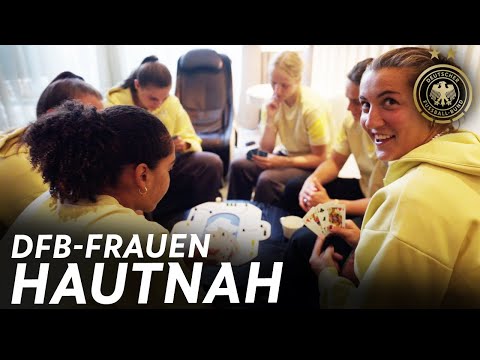 Völlig losgelöste Hotelparty nach Halbfinaleinzug! 🥳🎵 | Hautnah mit den DFB-Frauen