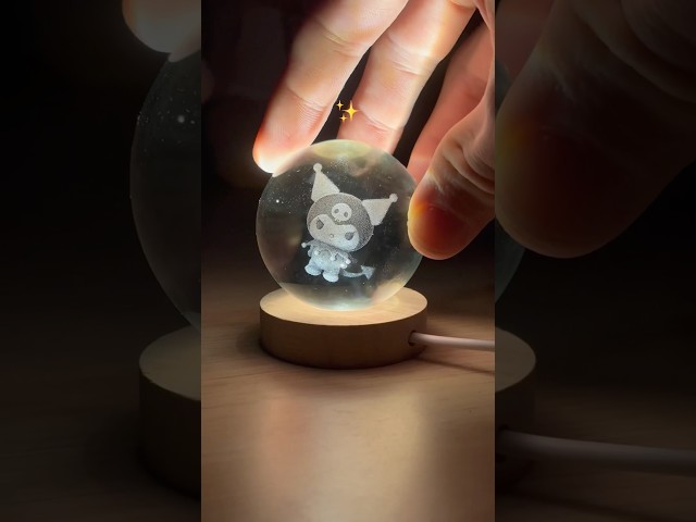 Vídeo relacionado con Blue Sky Studios Hello Kitty Mini Lámpara con Figura Coleccionable - Figuras de Anime y Merchandising Infantil Luz de Noche - Desmontable y Decorativa para Habitación Infantil