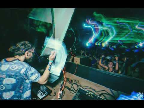 Varazslo - Shopping Machines (2018)