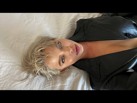 Deep Koliis & KastomariN - Pleasure