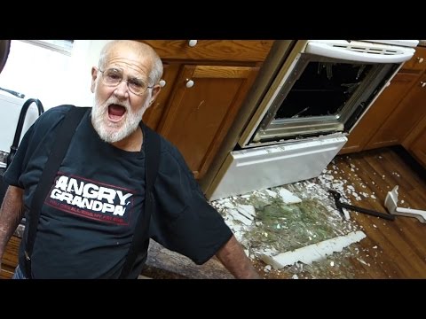 Angry Grandpa: Pranks And Rages Of 2016