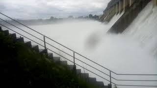 preview picture of video 'Bansagar dam  18 get open'